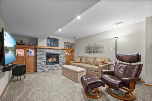 14400 Raven Street NW, Andover, MN 55304