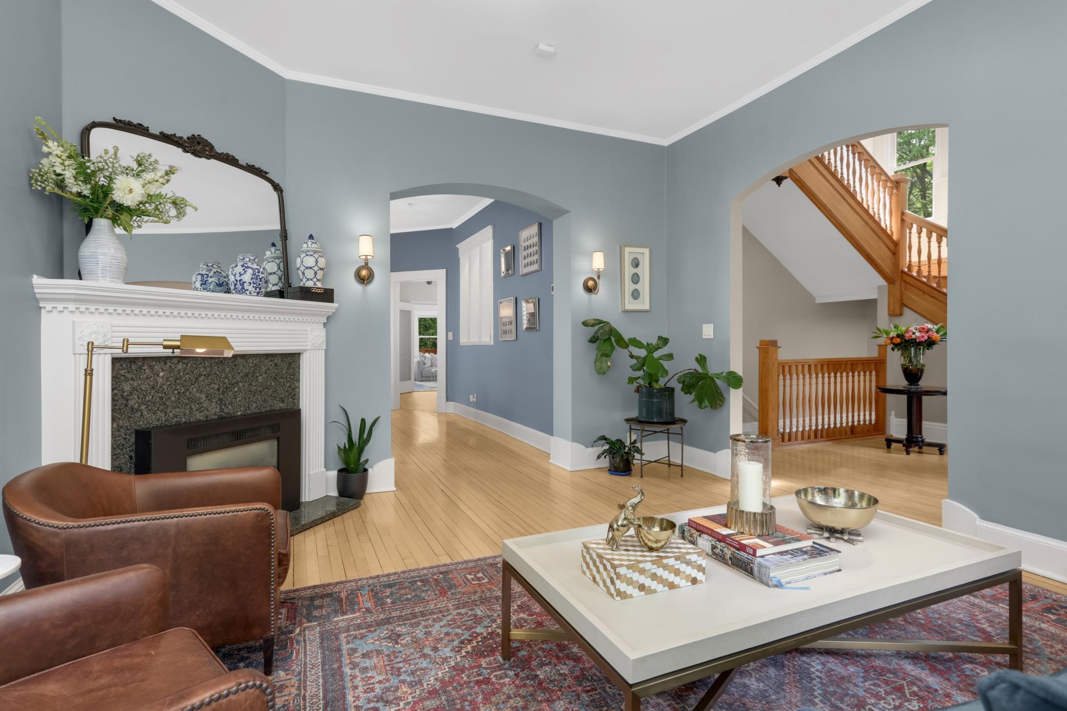 Living room to dining room