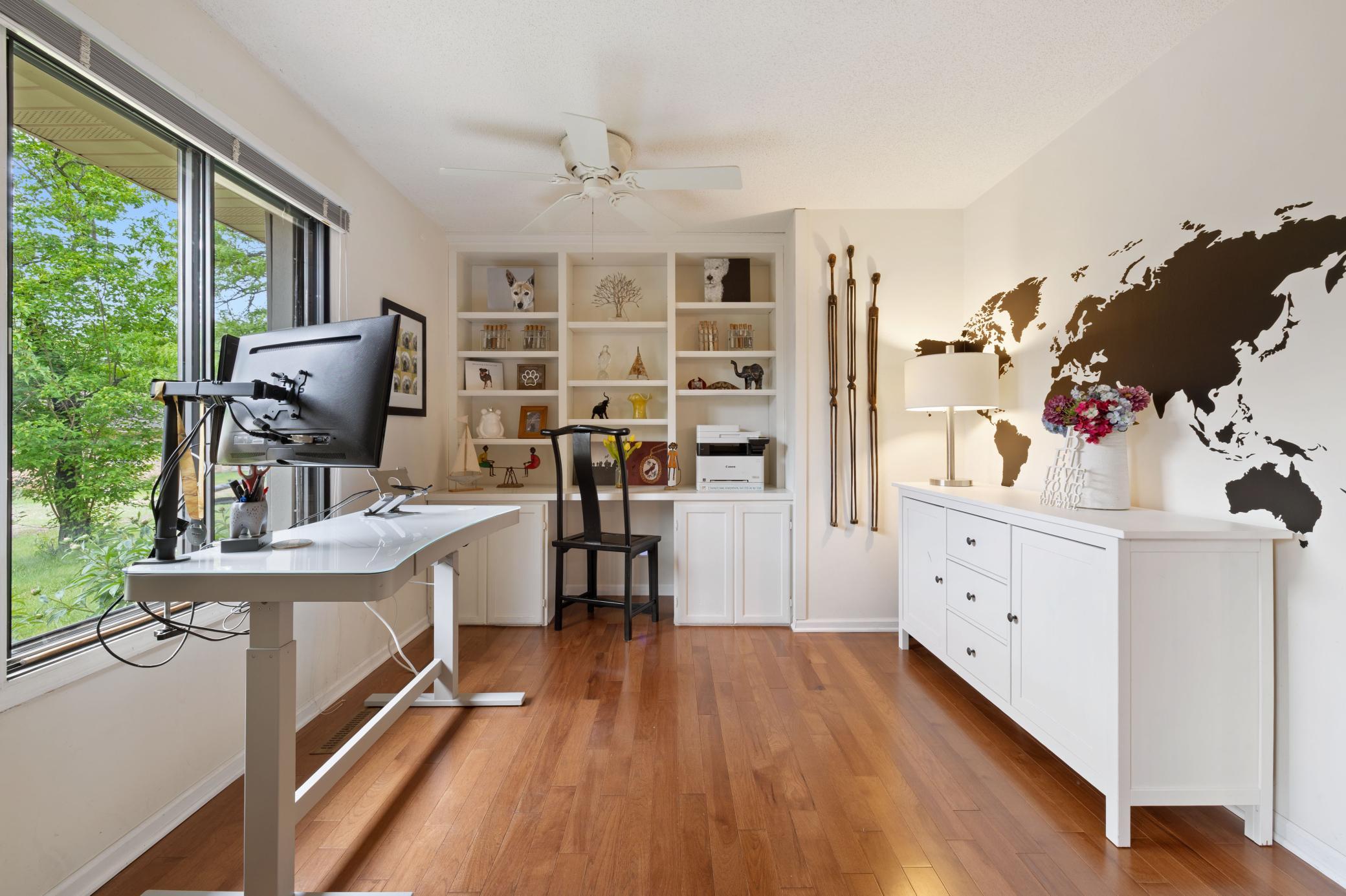 Bedroom/Office