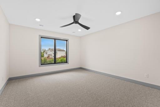 4904 Noble Drive NW, Rochester, MN 55901