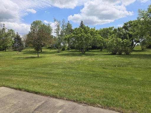2126 Vierling Drive E, Shakopee, MN 55379