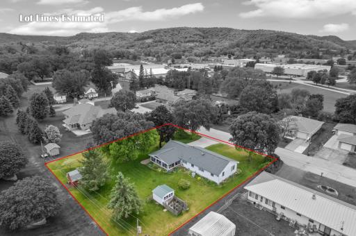 1366 Lorrai Drive, Winona, MN 55987