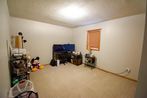 4914 25th Avenue NW, Rochester, MN 55901