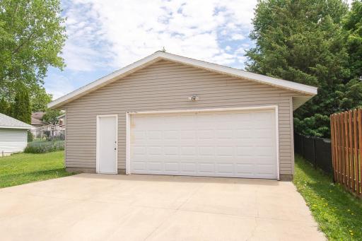 4914 25th Avenue NW, Rochester, MN 55901