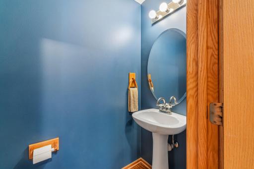 8996 Sawgrass Glen, 405, Maple Grove, MN 55311