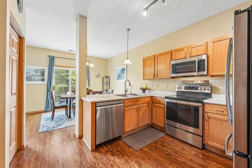 8996 Sawgrass Glen, 405, Maple Grove, MN 55311