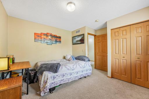 8996 Sawgrass Glen, 405, Maple Grove, MN 55311