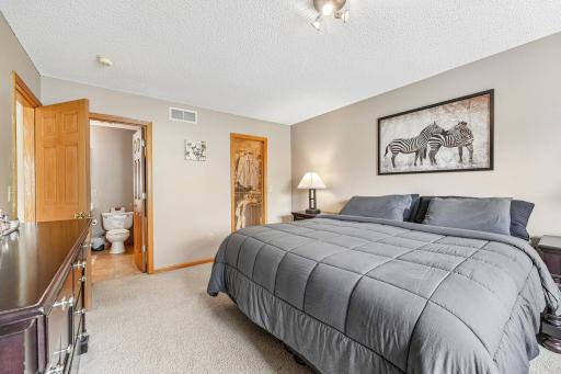 8996 Sawgrass Glen, 405, Maple Grove, MN 55311