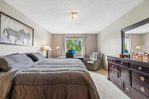 8996 Sawgrass Glen, 405, Maple Grove, MN 55311