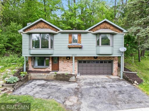 1717 11th Avenue NE, Rochester, MN 55906