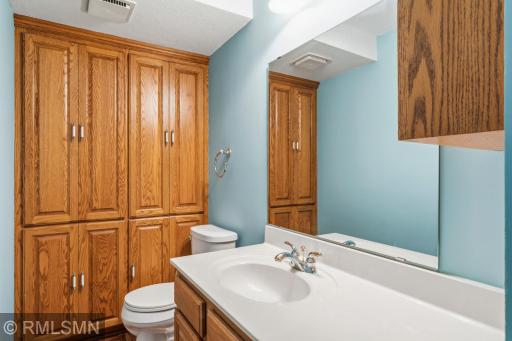 1717 11th Avenue NE, Rochester, MN 55906