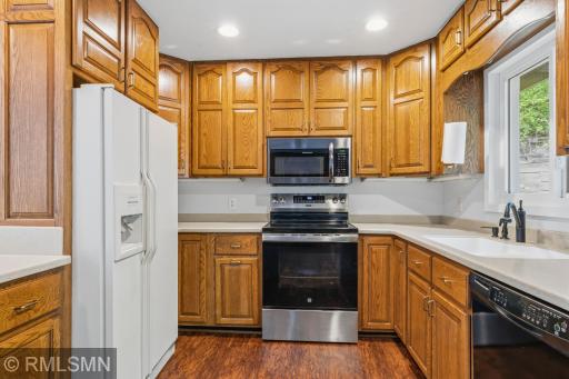 1717 11th Avenue NE, Rochester, MN 55906
