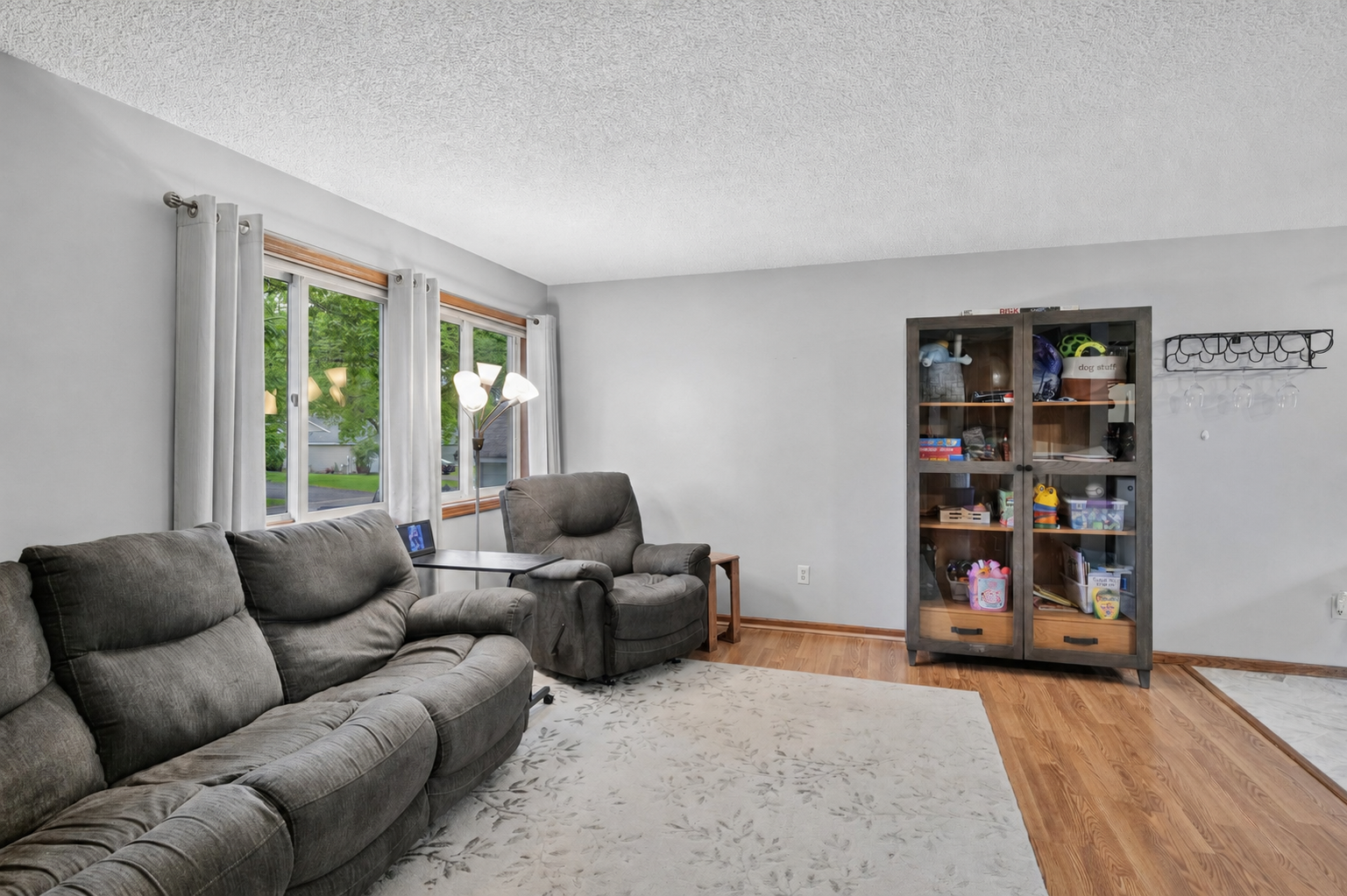 Living Room Area 3