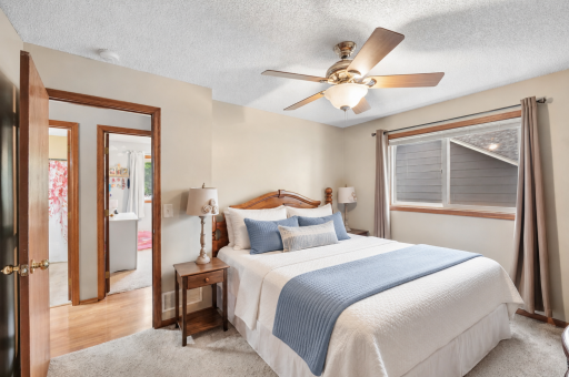 9115 Janero Avenue S, Cottage Grove, MN 55016