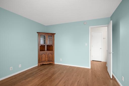 6373 Barrie Road, Minneapolis, MN 55435