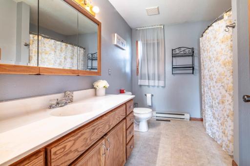 720 6th Drive NW, Perham, MN 56573