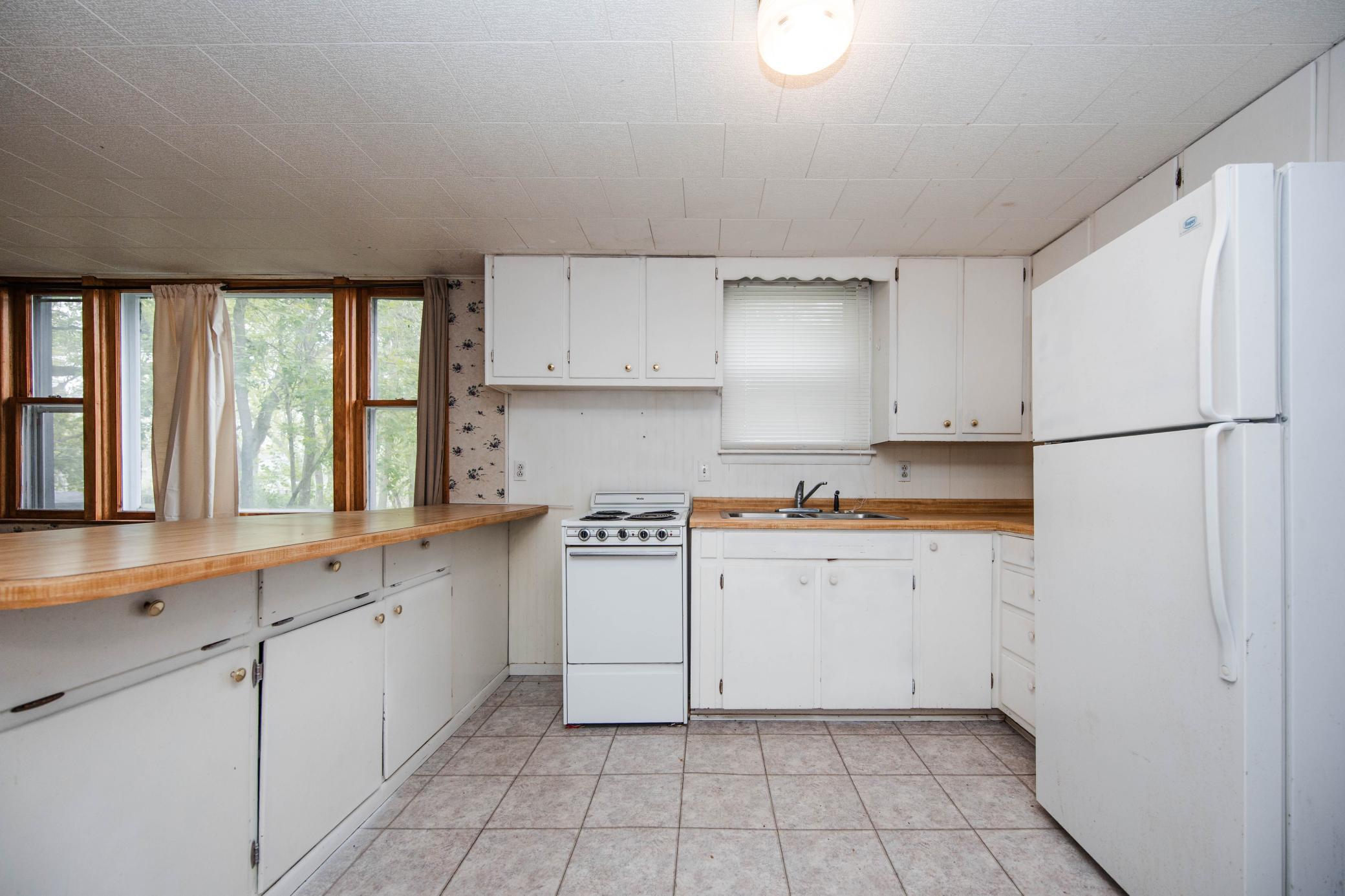 LL Kitchen