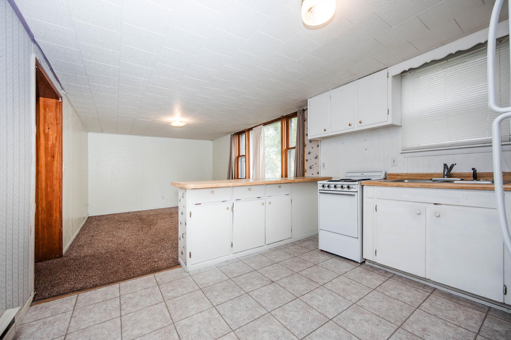 LL Kitchen