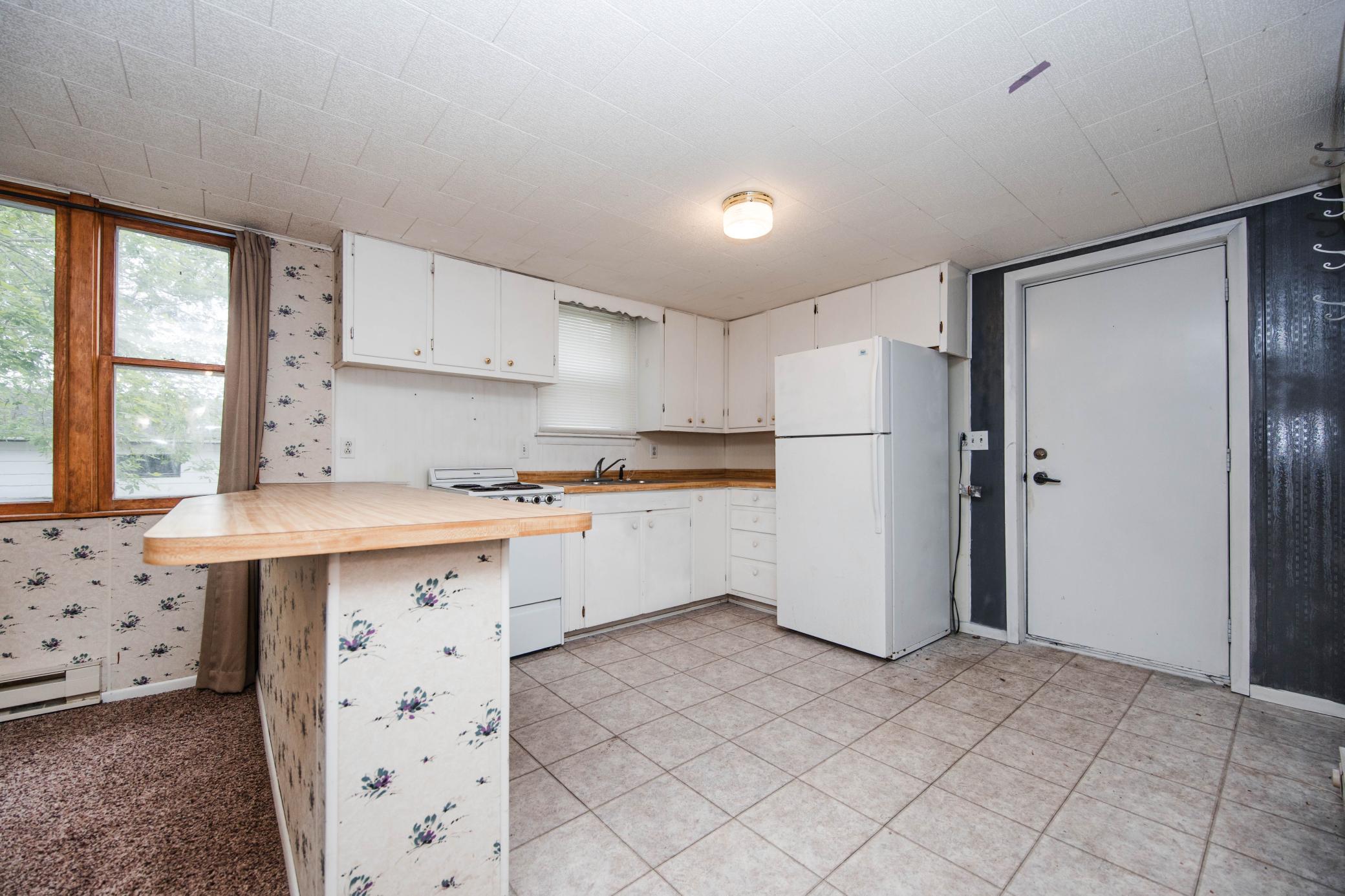 LL Kitchen