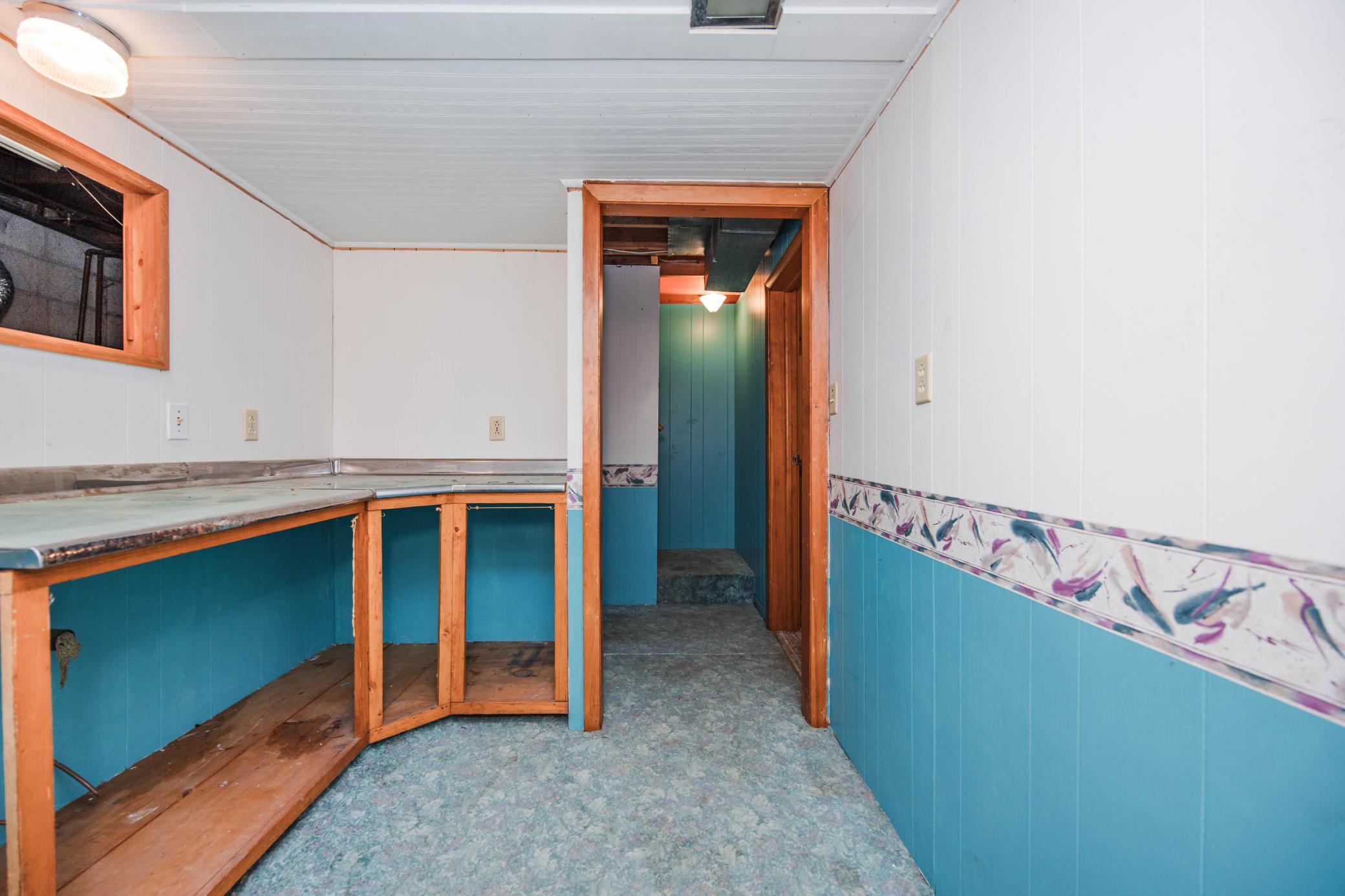LL Bathroom1