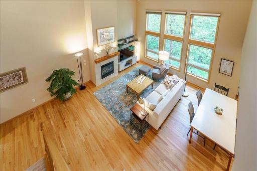 1407 Summit Shores Drive, Burnsville, MN 55306