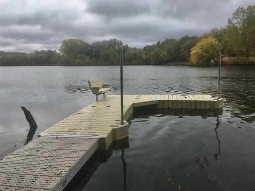 1407 Summit Shores Drive, Burnsville, MN 55306