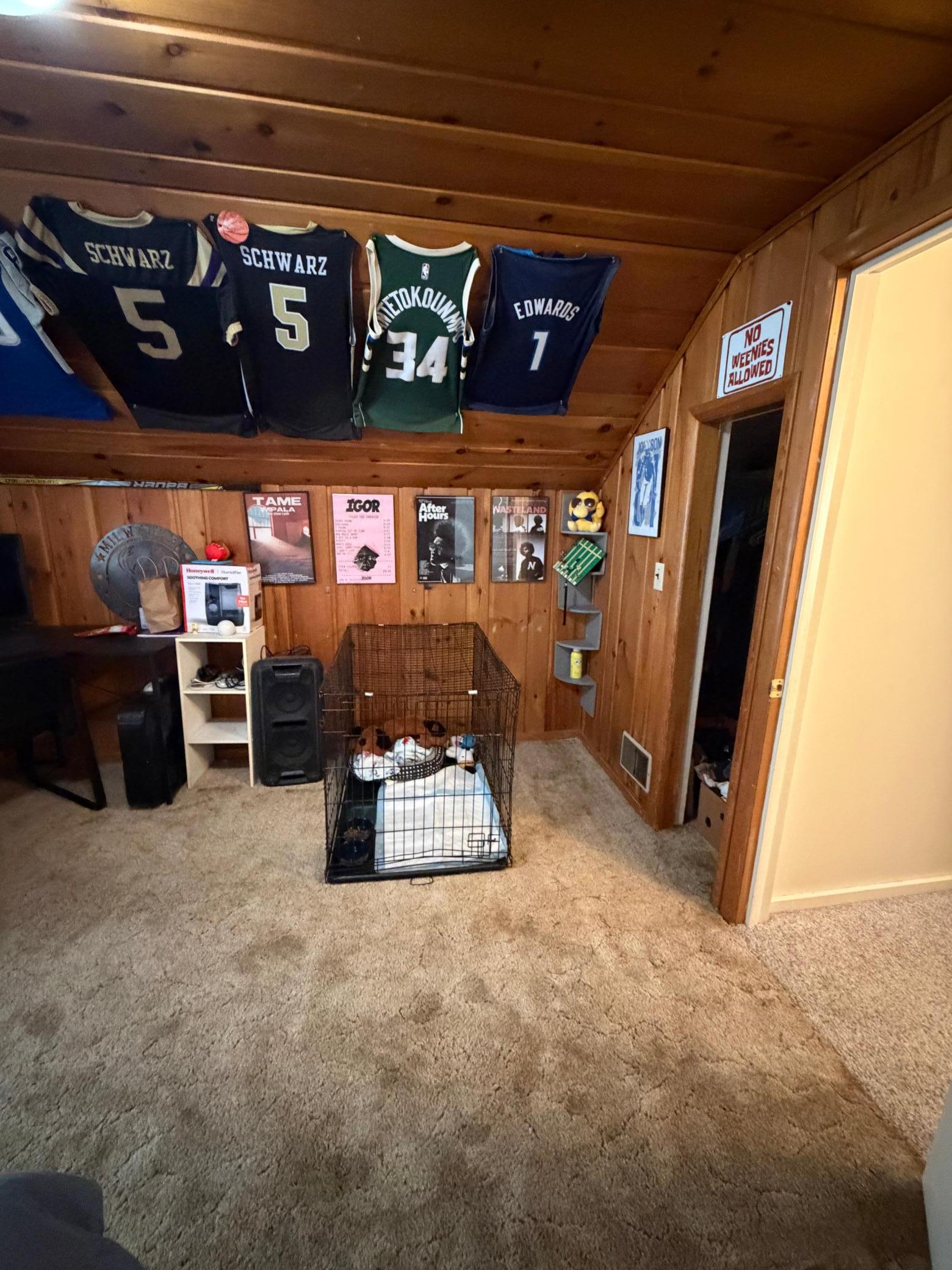 Upstairs Bedroom 1