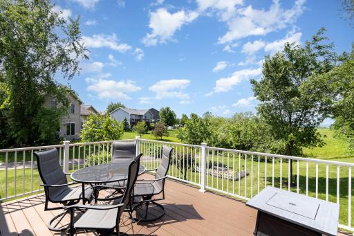 924 Mallard Lane, Belle Plaine, MN 56011