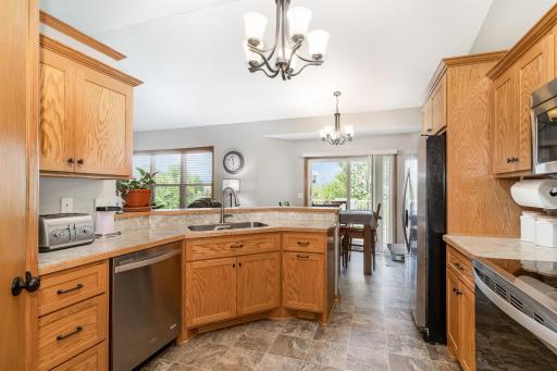 924 Mallard Lane, Belle Plaine, MN 56011
