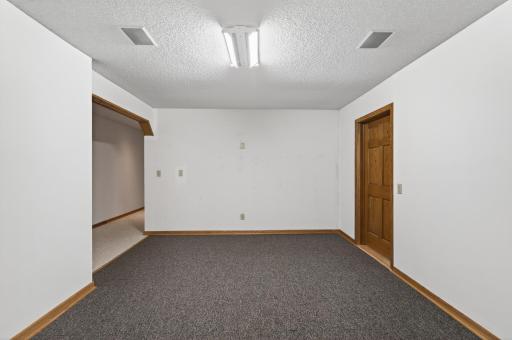 15062 Crane Street NW, Andover, MN 55304