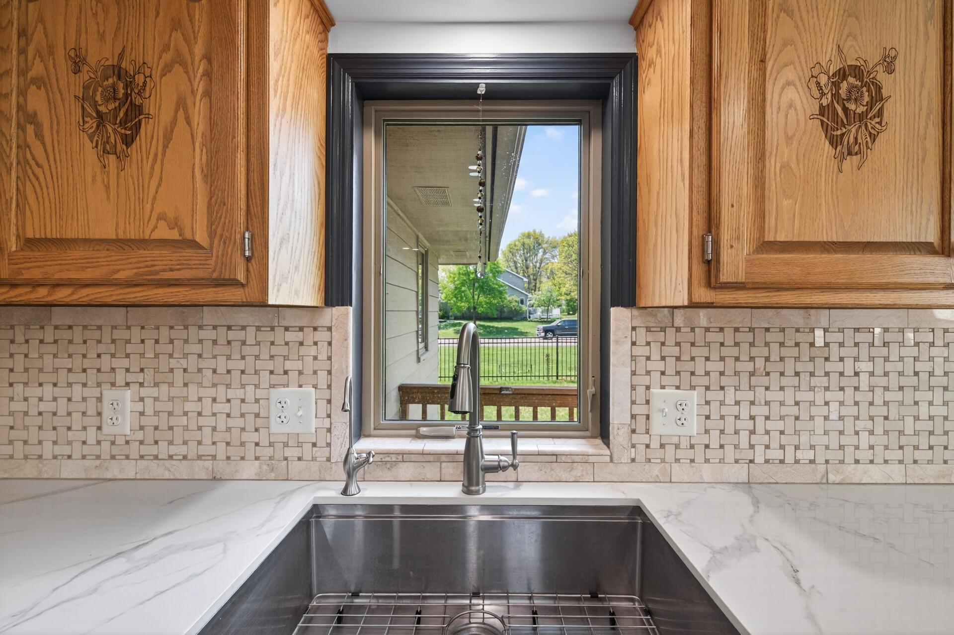 19_15062_Crane_St_NW19_mls.jpg