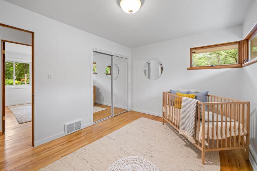 350 Arcwood Road, Mahtomedi, MN 55115