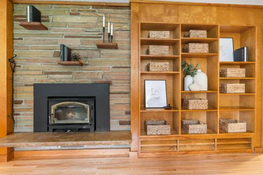 350 Arcwood Road, Mahtomedi, MN 55115