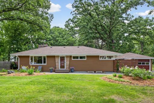350 Arcwood Road, Mahtomedi, MN 55115