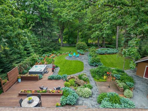 350 Arcwood Road, Mahtomedi, MN 55115