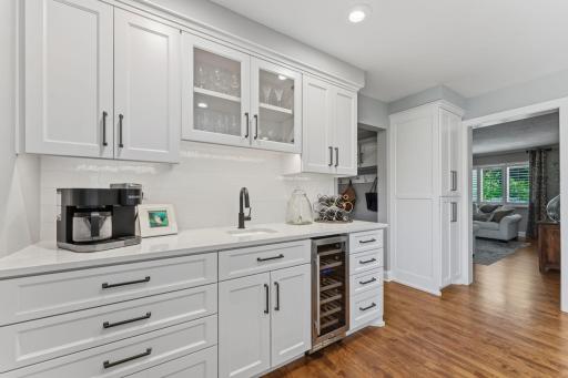 1555 Smith Avenue S, West Saint Paul, MN 55118