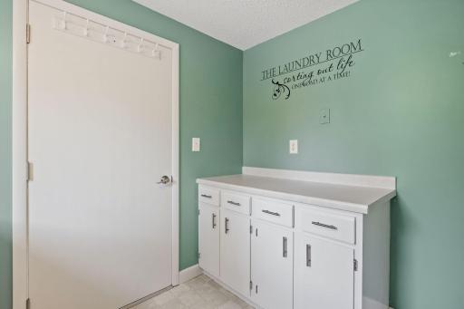 1555 Smith Avenue S, West Saint Paul, MN 55118