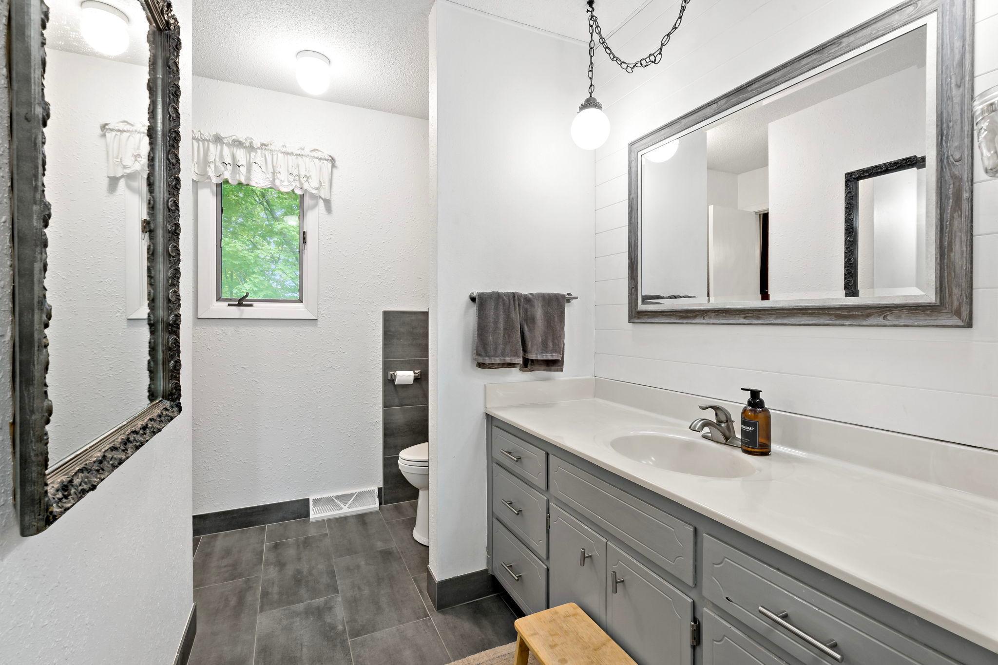 43-web-or-mls-312 Circle Ln SE St Michael MN_0044.jpg