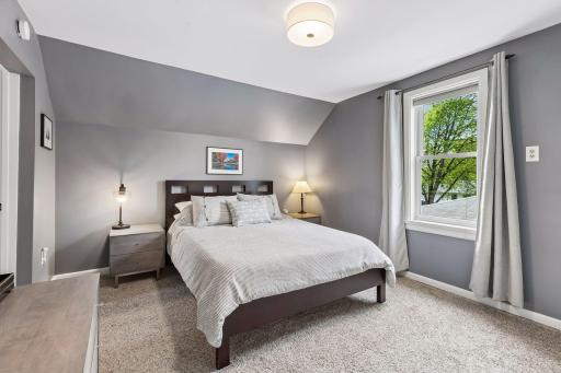 719 Quincy Street NE, Minneapolis, MN 55413