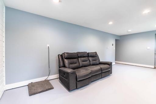 1119 N Lake Street, Fergus Falls, MN 56537