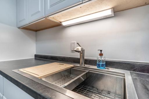 1119 N Lake Street, Fergus Falls, MN 56537