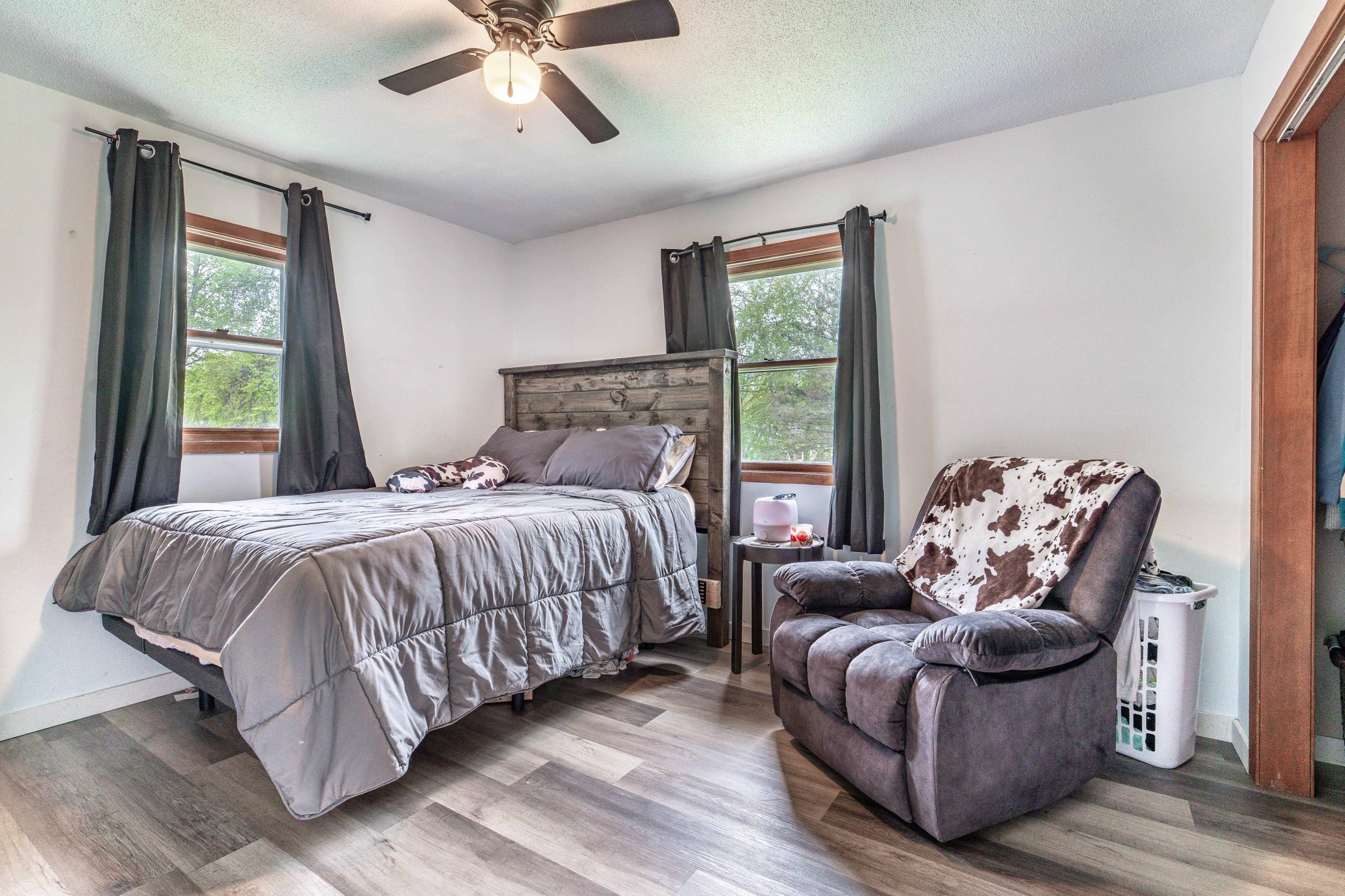 1119 N Lake St FF-215.jpg