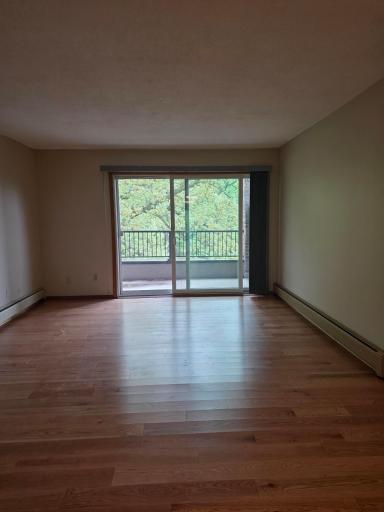 2210 Midland Grove Road, 310, Saint Paul, MN 55113