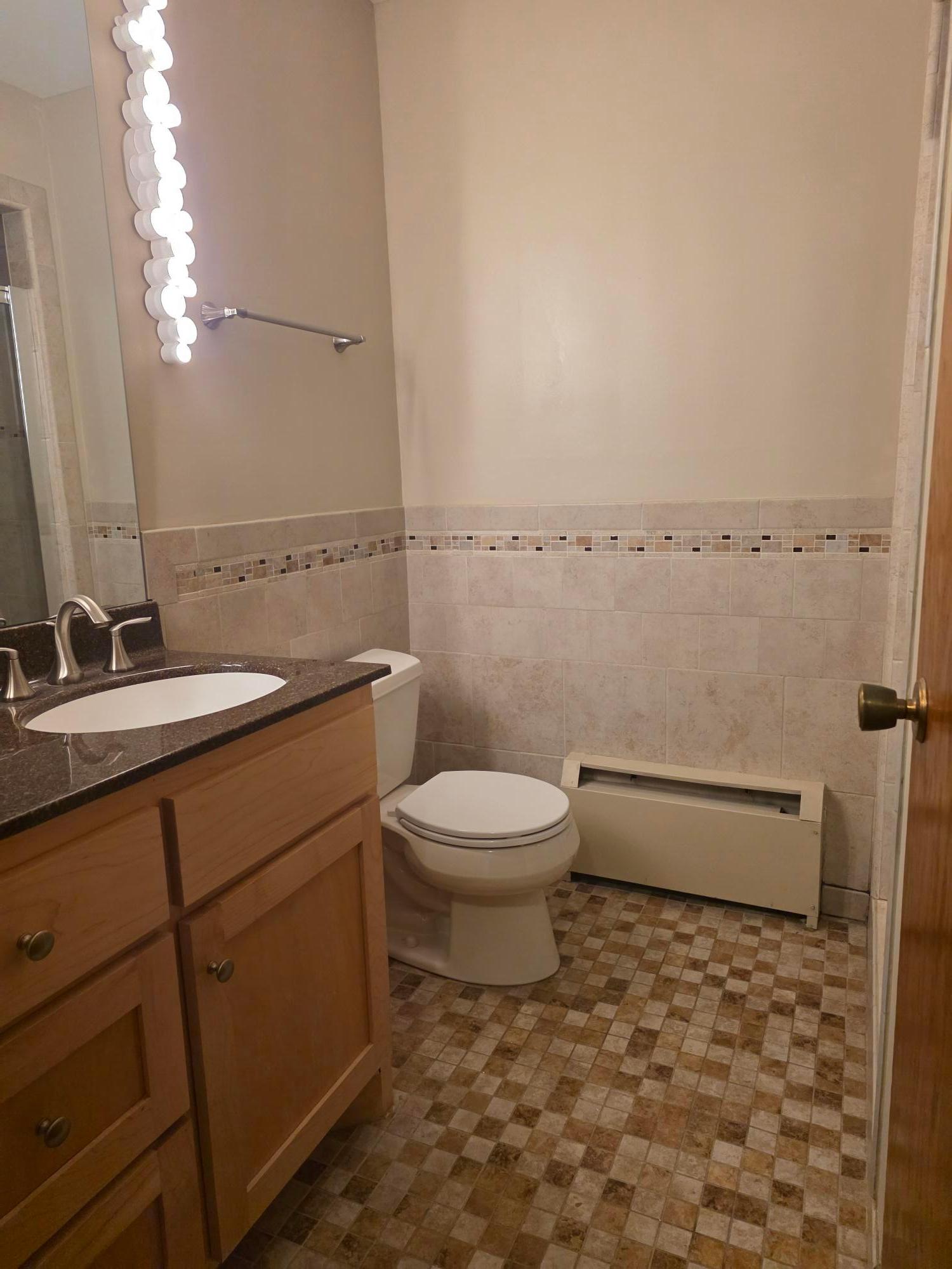 Primary_bath.jpg