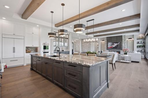 6518 Peaceful Lane, Chanhassen, MN 55317