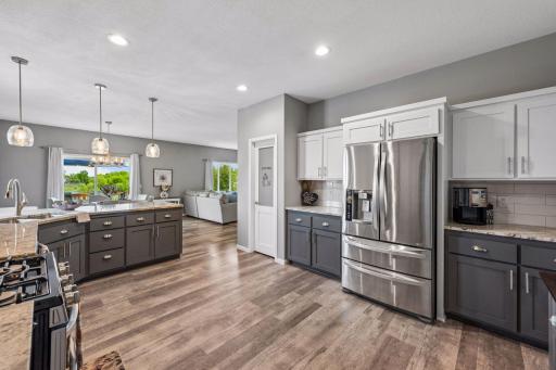 11466 75th Street NE, Albertville, MN 55301