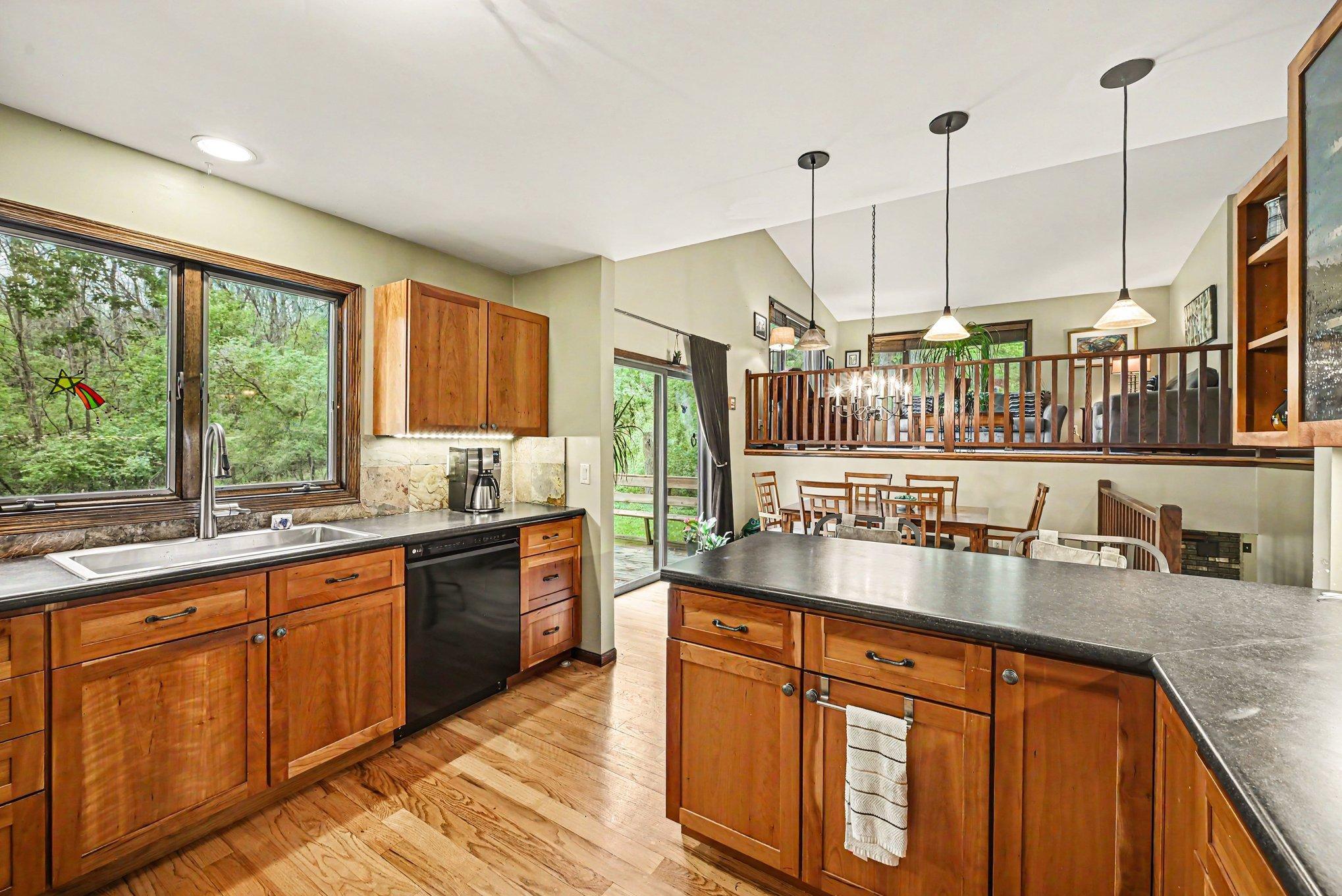 Large kitchen window