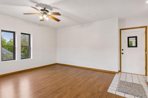 2733 Girard Avenue S, 305, Minneapolis, MN 55408