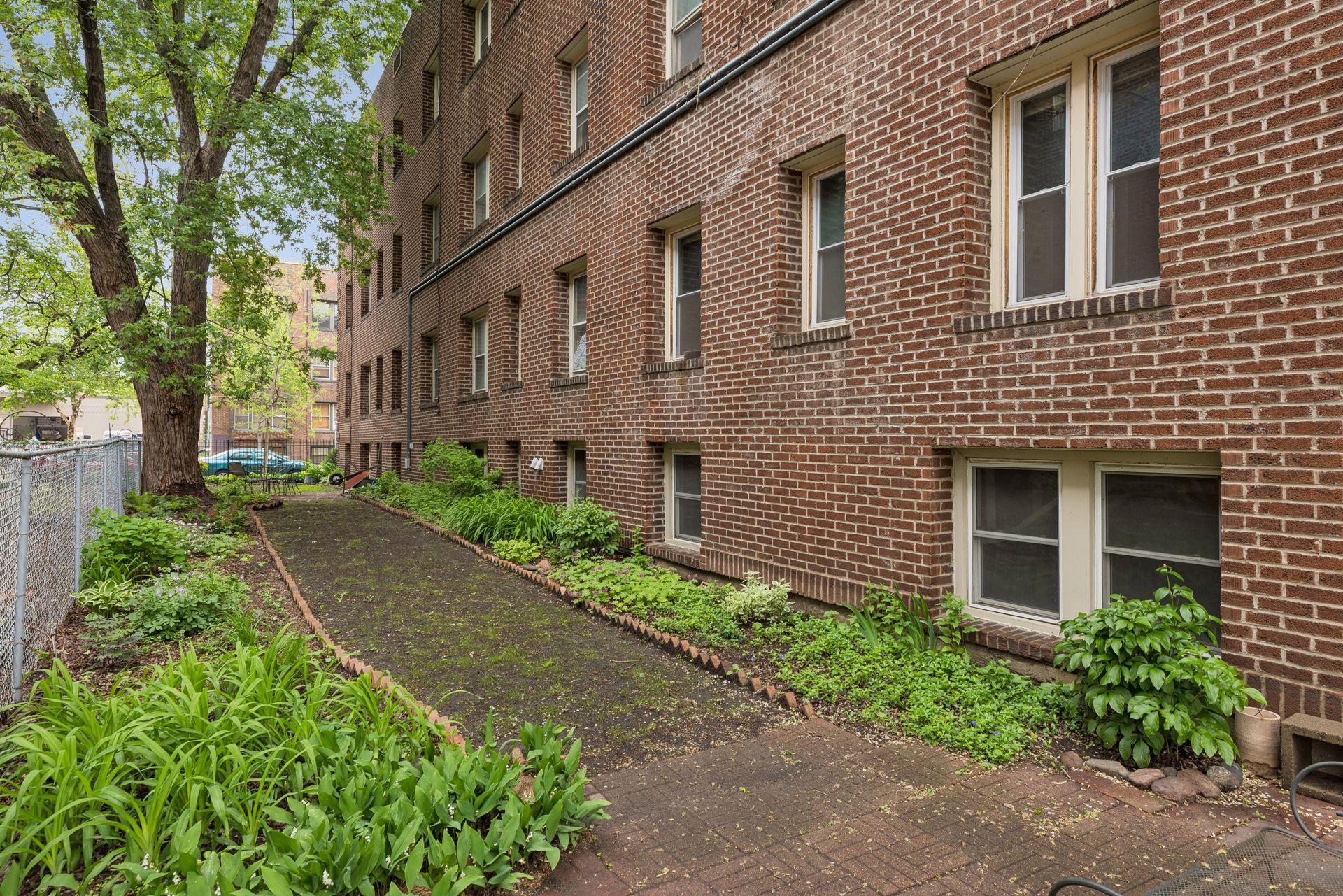 Common Gardens and Green Space
