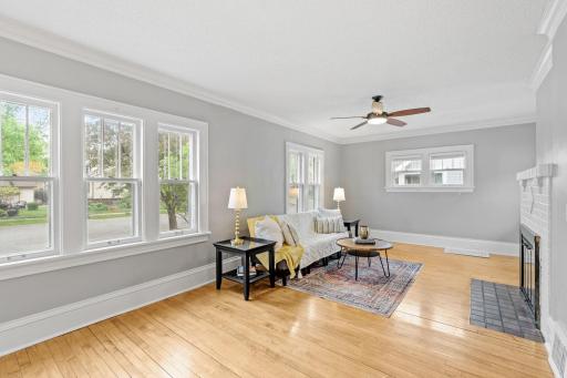 215 E 48th Street, Minneapolis, MN 55419